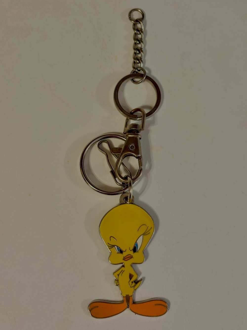 Vintage Tweety Bird Looney Tunes 2003 Enamel Keychain Y2K Sassy Grumpy Bird Cute